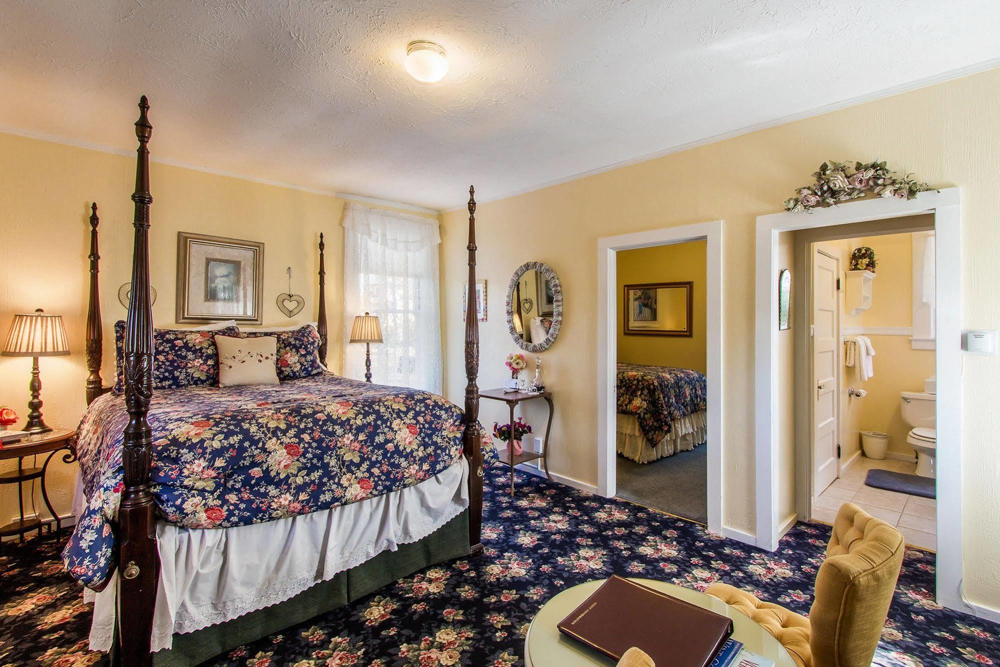 Shady Oaks Country Inn Сент-Гелена Екстер'єр фото