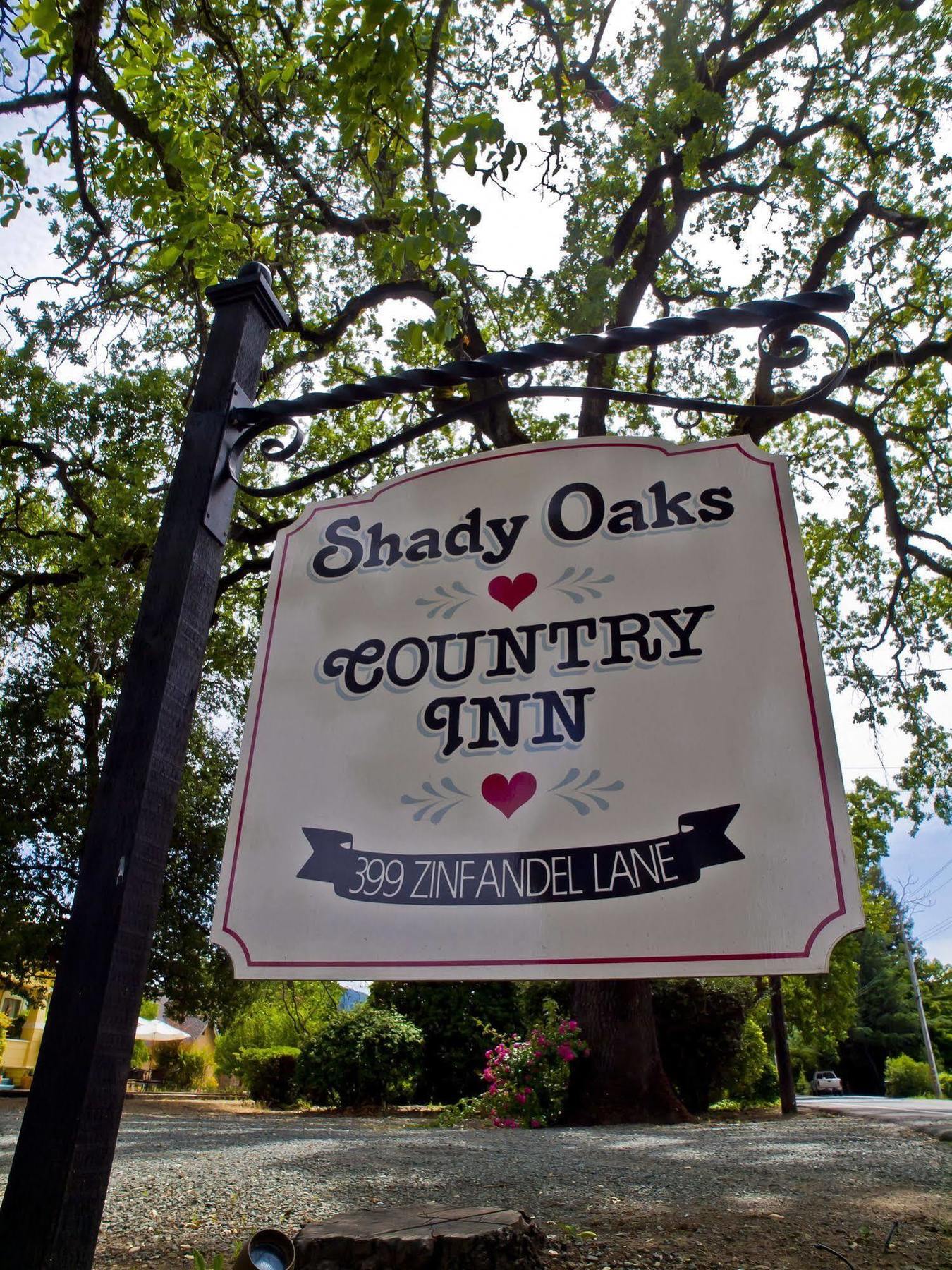 Shady Oaks Country Inn Сент-Гелена Екстер'єр фото